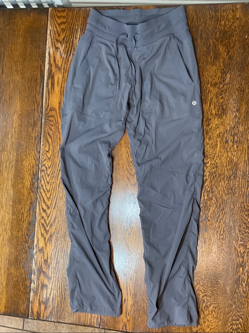 Lululemon Women's Gray Drawstring Jogger Leggings